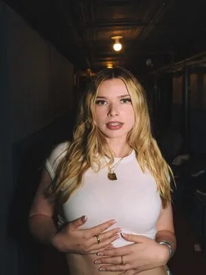 Sinawynne OnlyFans Leaked Free Thumbnail Picture - #0GsFMEleDc