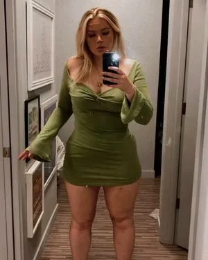 Sinawynne OnlyFans Leaked Free Thumbnail Picture - #xlrflQ4U51