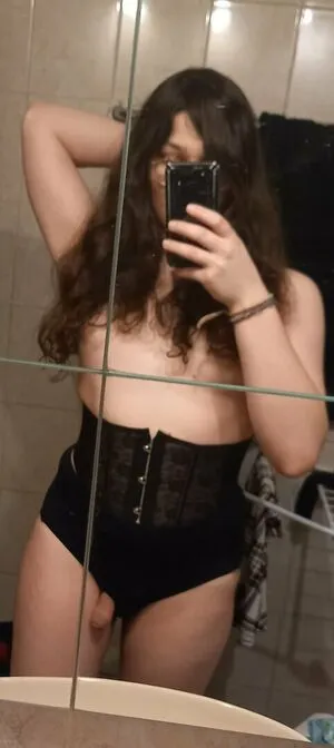 Sincerely Queenie OnlyFans Leaked Free Thumbnail Picture - #9IuEtFlDTh