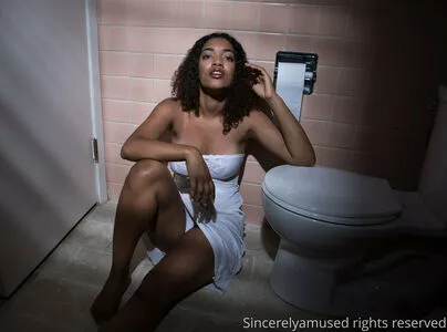 Sincerelyamused OnlyFans Leaked Free Thumbnail Picture - #25EupJPdMA