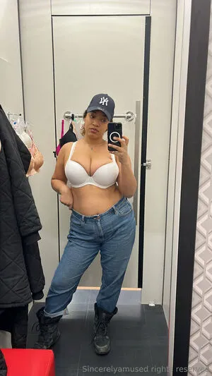 Sincerelyamused OnlyFans Leaked Free Thumbnail Picture - #kxC0XDPH1k