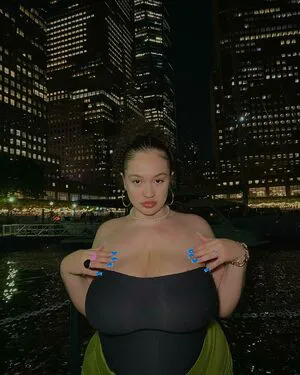 Sincerelyitsjulie OnlyFans Leaked Free Thumbnail Picture - #4gPPOAbkhN