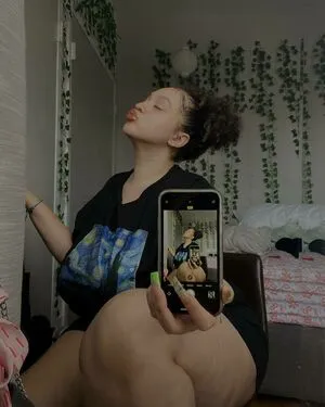 Sincerelyitsjulie OnlyFans Leaked Free Thumbnail Picture - #5XogPTp7zG