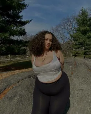 Sincerelyitsjulie OnlyFans Leaked Free Thumbnail Picture - #KANIhXwFHi
