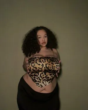 Sincerelyitsjulie OnlyFans Leaked Free Thumbnail Picture - #Mg2jqLuEt3
