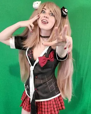 Sincerelylyn OnlyFans Leaked Free Thumbnail Picture - #NXgb3Lu4v2