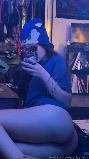 Sincerlyyneon OnlyFans Leaked Free Thumbnail Picture - #6zmWIHtGyE