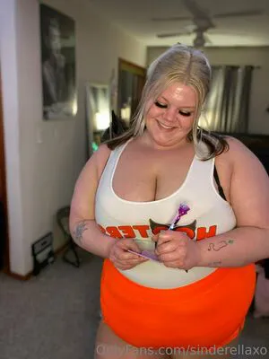 Sinderellaxo OnlyFans Leaked Free Thumbnail Picture - #FIydthCSlr