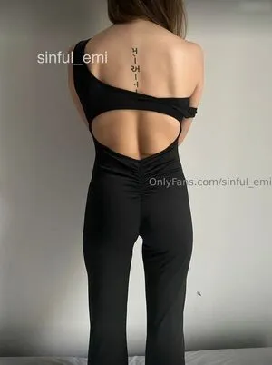 Sinful Emi OnlyFans Leaked Free Thumbnail Picture - #3shCriTcDu