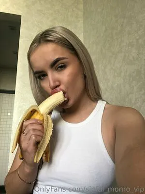 Sinful Monro Vip OnlyFans Leaked Free Thumbnail Picture - #em0xbiRImc