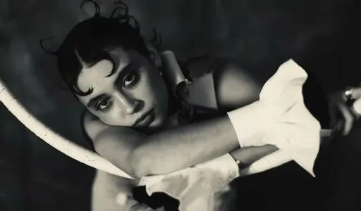 Singer Pomme OnlyFans Leaked Free Thumbnail Picture - #vMoSGO5ZKH