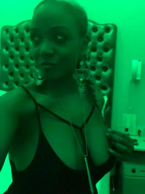 Sinnamon Love OnlyFans Leaked Free Thumbnail Picture - #KHaaWRPJn3