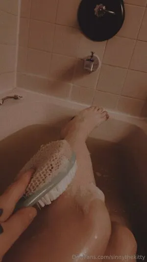 Sinnythekitty OnlyFans Leaked Free Thumbnail Picture - #B3FIjIO1C8