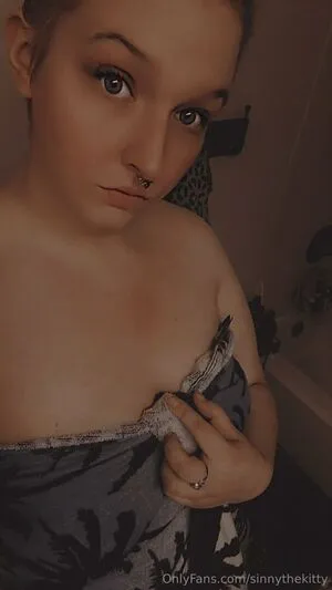 Sinnythekitty OnlyFans Leaked Free Thumbnail Picture - #D4mCIrSKZn