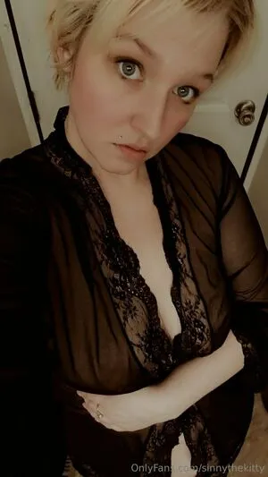 Sinnythekitty OnlyFans Leaked Free Thumbnail Picture - #qCRuJ96sTw