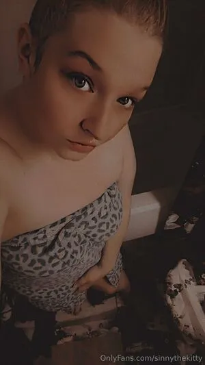 Sinnythekitty OnlyFans Leaked Free Thumbnail Picture - #yxmcltxtOM