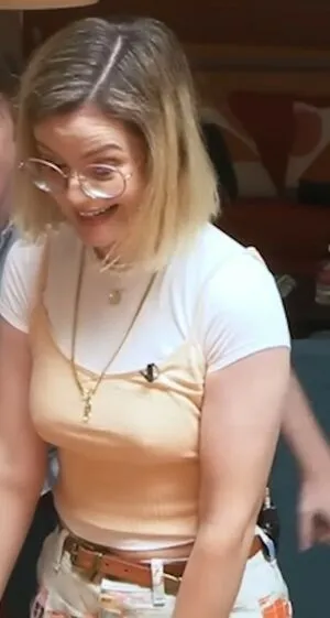 Siobhan Thompson OnlyFans Leaked Free Thumbnail Picture - #ZXJFKbRqCX