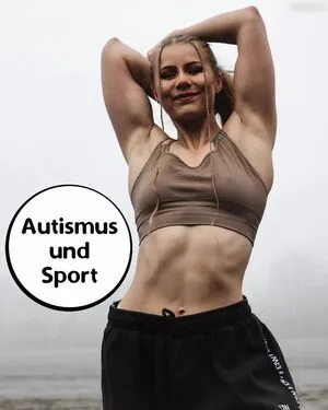 Sira Busch Omnomnomknusper OnlyFans Leaked Free Thumbnail Picture - #DoBt70lYWp