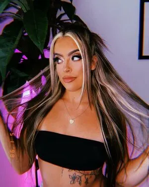 Sirena Linton OnlyFans Leaked Free Thumbnail Picture - #zqI7Bd3G3C