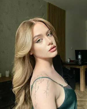 Sirenalips OnlyFans Leaked Free Thumbnail Picture - #GVtYd8HvhQ