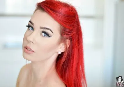 Sirene OnlyFans Leaked Free Thumbnail Picture - #HbTcJ04OFB