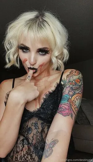Sirenkittyy OnlyFans Leaked Free Thumbnail Picture - #2acAuXmy84