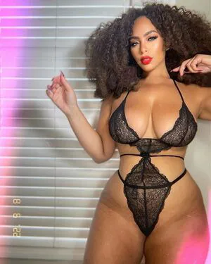 Sirensaysseduce OnlyFans Leaked Free Thumbnail Picture - #5GzRWvz9zL