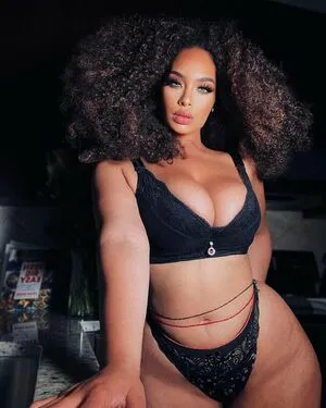 Sirensaysseduce OnlyFans Leaked Free Thumbnail Picture - #GHpozIEycZ