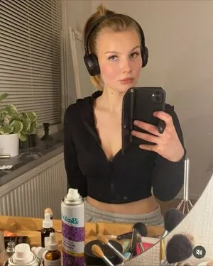 Siri54 OnlyFans Leaked Free Thumbnail Picture - #SrbAMlJeLA