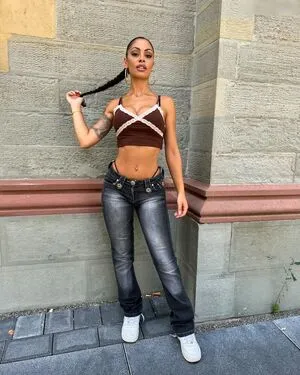 Siria Longo OnlyFans Leaked Free Thumbnail Picture - #hrX6f7p6rQ