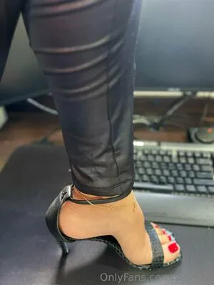 Sisilva2 OnlyFans Leaked Free Thumbnail Picture - #4AWeXQpma2