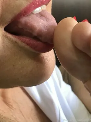 Sisilva2 OnlyFans Leaked Free Thumbnail Picture - #Yugzxom4D9