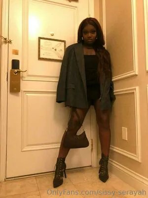 Sissy Serayah OnlyFans Leaked Free Thumbnail Picture - #R7hRwpWy49