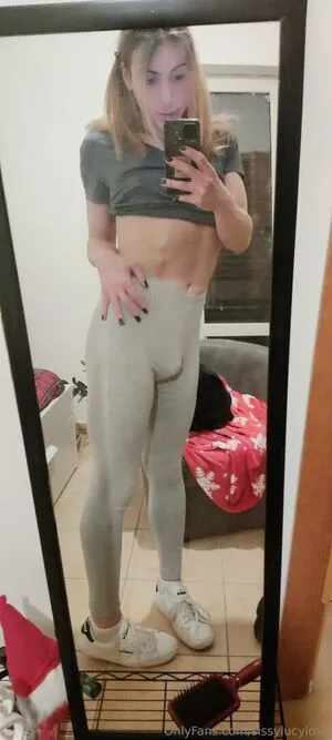 Sissylucylove OnlyFans Leaked Free Thumbnail Picture - #KFDkKKAfBG