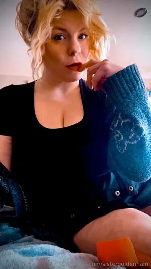 Sistergoldenhairr OnlyFans Leaked Free Thumbnail Picture - #uTdG4ImmTL