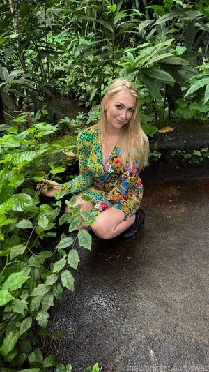Siswet OnlyFans Leaked Free Thumbnail Picture - #Alnp9KUn3p