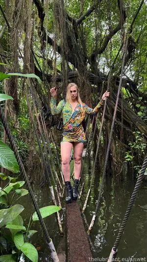 Siswet OnlyFans Leaked Free Thumbnail Picture - #lIfSpMfzc9