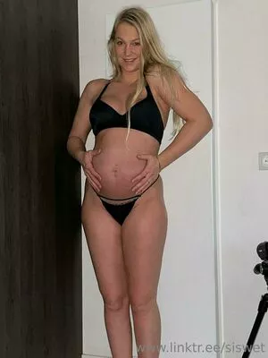 Siswet19 OnlyFans Leaked Free Thumbnail Picture - #BKxORiC2t2