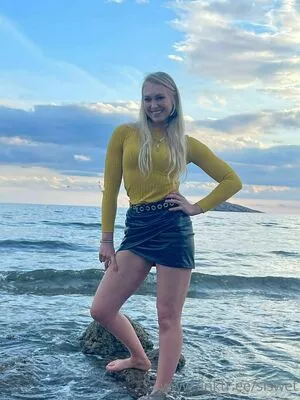 Siswet19 OnlyFans Leaked Free Thumbnail Picture - #G1vfWyolDU
