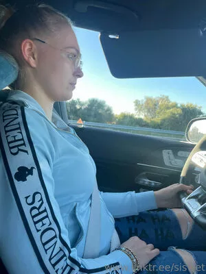 Siswet19 OnlyFans Leaked Free Thumbnail Picture - #UCYCLy7Gwo