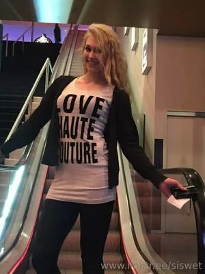 Siswet19 OnlyFans Leaked Free Thumbnail Picture - #q5AOybDhJb