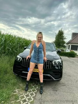 Siswet19 OnlyFans Leaked Free Thumbnail Picture - #tNLrbxJboa