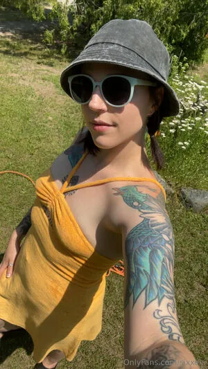 Sixxela OnlyFans Leaked Free Thumbnail Picture - #h1EAx96Qh3