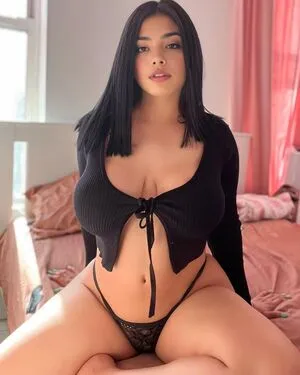 Siyaqueenx OnlyFans Leaked Free Thumbnail Picture - #ueDdJmhw0Q