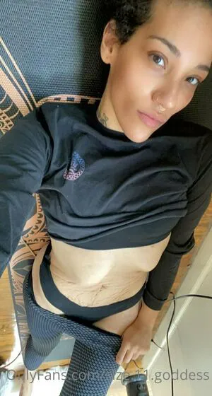 Size 11 Goddess OnlyFans Leaked Free Thumbnail Picture - #j8KKsqWQTV
