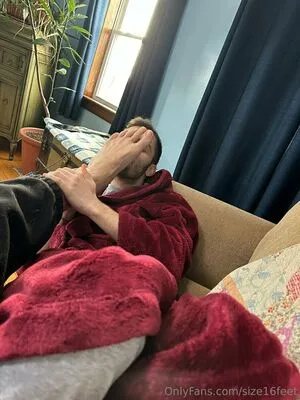 Size16feet OnlyFans Leaked Free Thumbnail Picture - #AJnz7XeP9f