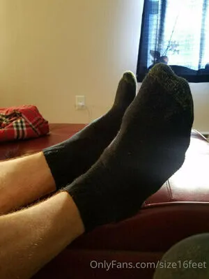 Size16feet OnlyFans Leaked Free Thumbnail Picture - #dEFmKCYven