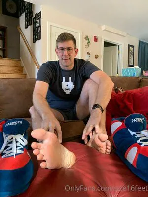 Size16feet OnlyFans Leaked Free Thumbnail Picture - #dpk5VQ2IV2