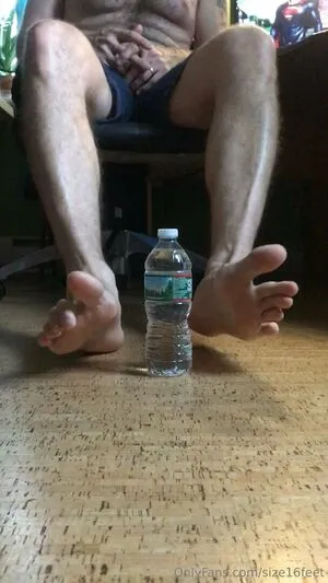 Size16feet OnlyFans Leaked Free Thumbnail Picture - #liHaAyKo7S