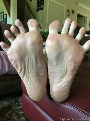 Size16feet OnlyFans Leaked Free Thumbnail Picture - #pDJpicyRaW